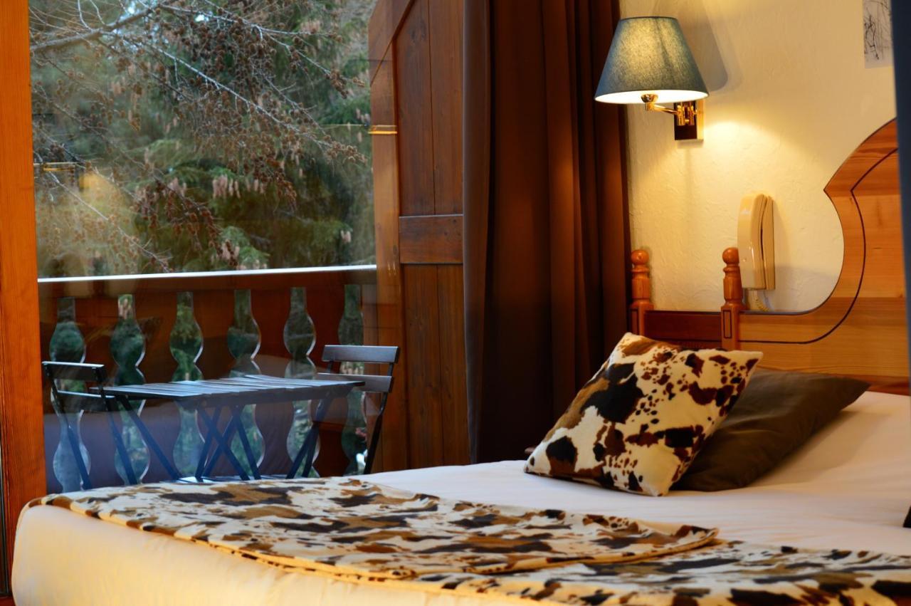 Hotel Serre Palas لو دوز آلب المظهر الخارجي الصورة